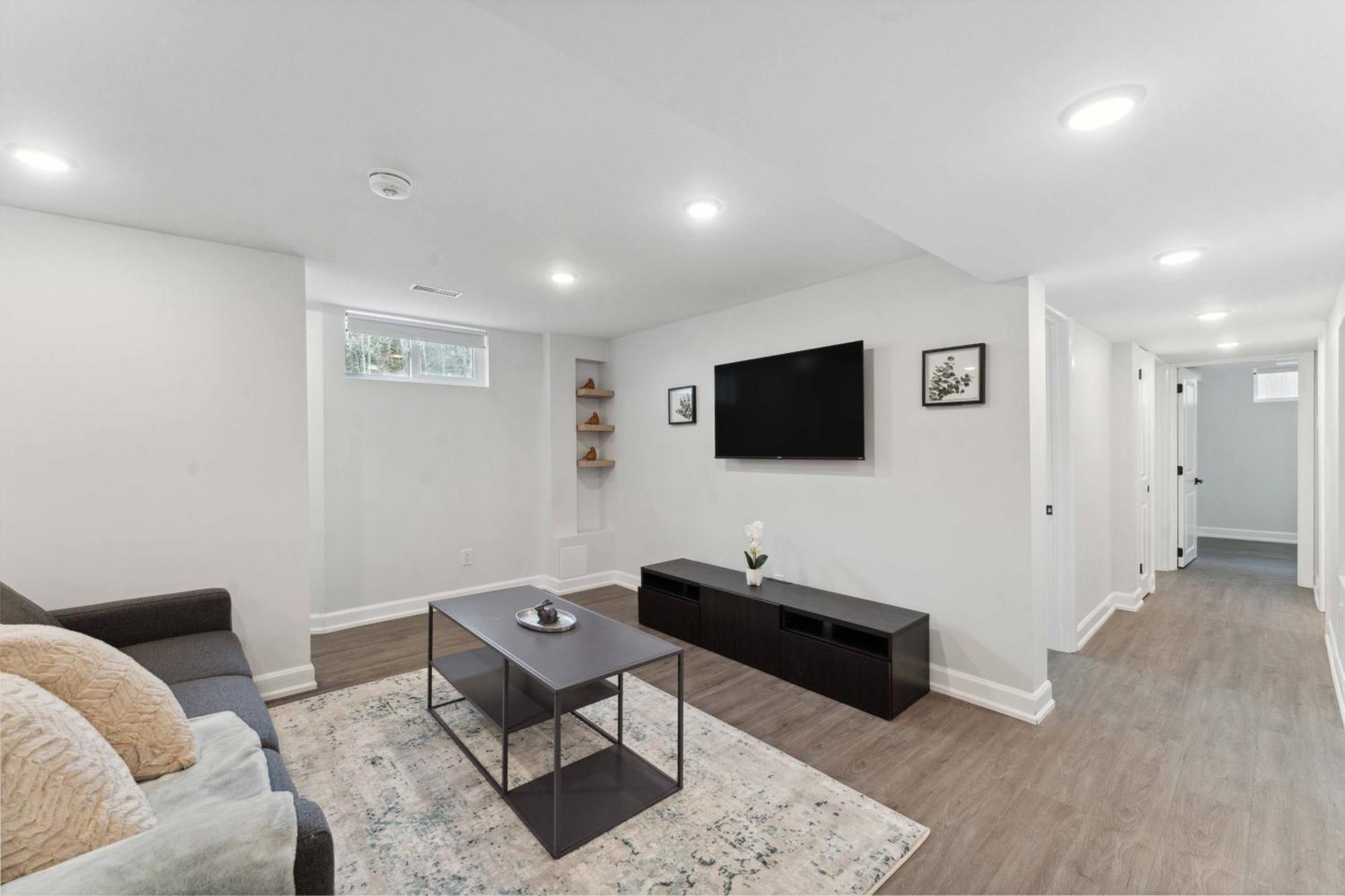Modern 3Br Suites أوتاوا المظهر الخارجي الصورة